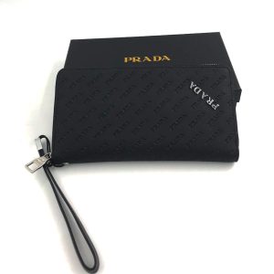 Кошелек Prada