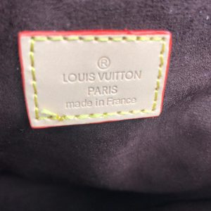 Сумка Louis Vuitton Pochette Metis