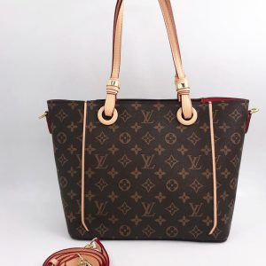 Сумка Louis Vuitton Caissa