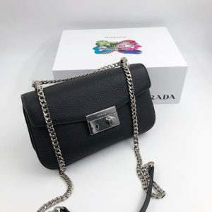 Сумка Prada