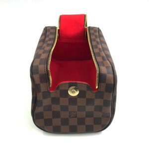 Косметичка Louis Vuitton Dopp Kit