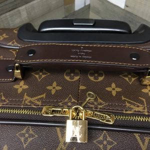 Чемодан Louis Vuitton