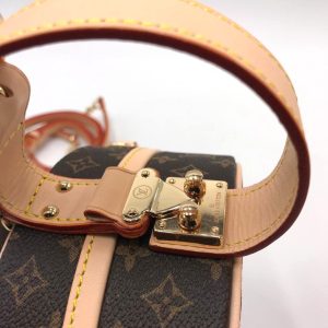 Сумка Louis Vuitton Petite Boite Chapeau