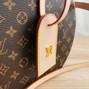 Сумка Louis Vuitton Petite Boite Chapeau