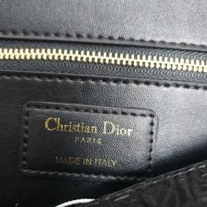 Сумкa Dior Montaigne