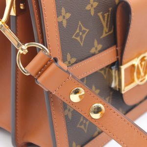 Сумка Louis Vuitton Dauphine