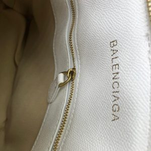 Сумка Balenciaga Ville