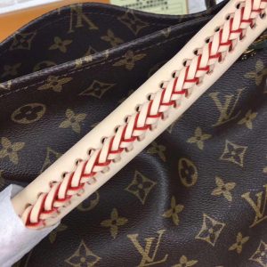 Сумка Louis Vuitton Artsy