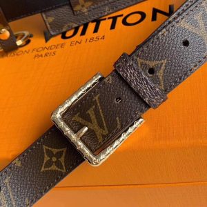 Ремень Louis Vuitton Daily Multi Pocket