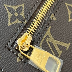 Сумка Louis Vuitton Pochette Metis