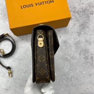 Сумка Louis Vuitton Pochette Metis