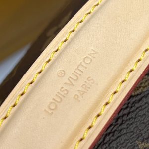 Сумка Louis Vuitton Pochette Metis