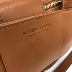 Сумка Bottega Veneta Arco