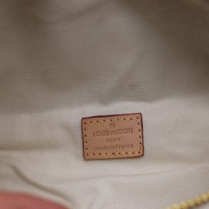 Сумка на пояс Louis Vuitton Bumbag