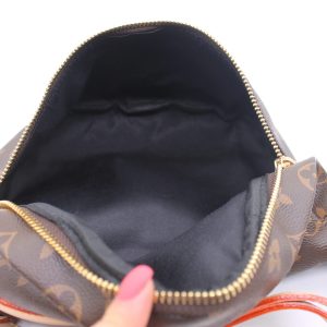 Сумка на пояс Louis Vuitton Bumbag