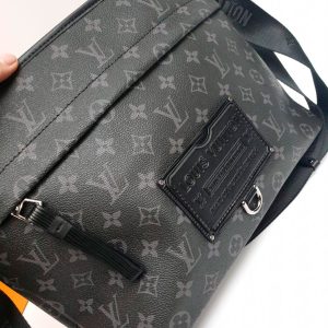 Сумка Louis Vuitton Besace Zippee