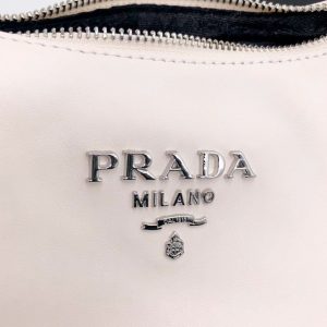 Сумка Prada