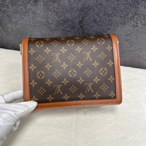 Сумка Louis Vuitton Dauphine