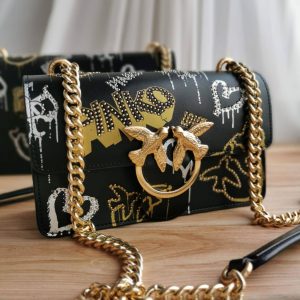 Cумка Pinko Graffiti Print Bag 21