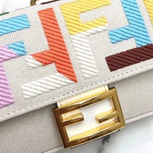 Сумка Fendi Baguette