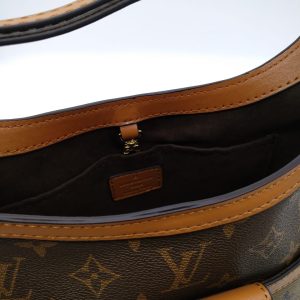 Сумка Louis Vuitton Dauphine