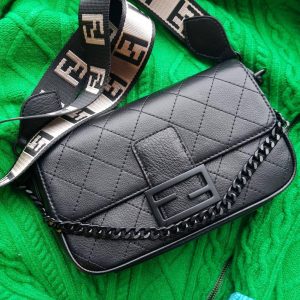 Сумка Fendi Baguette