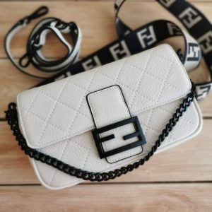 Сумка Fendi Baguette