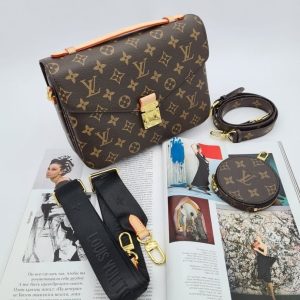 Сумка Louis Vuitton Pochette Metis