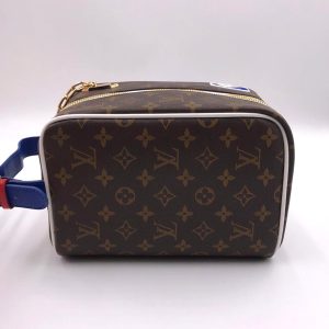 Косметичка Louis Vuitton Trousse Toiletry