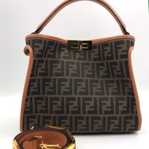 Сумка Fendi Peekaboo