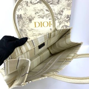 Сумка Dior Book Tote