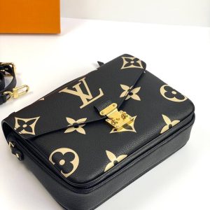 Сумка Louis Vuitton Pochette Metis