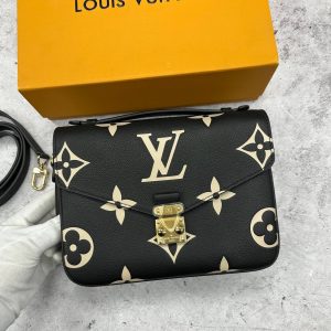 Сумка Louis Vuitton Pochette Metis