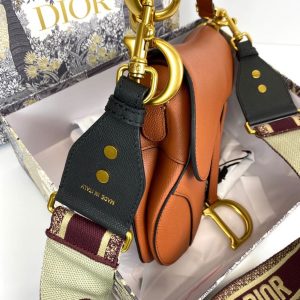 Сумка Dior Saddle