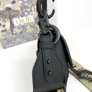 Сумка Dior Saddle