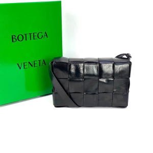 Сумка Bottega Veneta Cassette