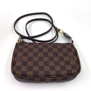 Сумка Louis Vuitton POCHETTE