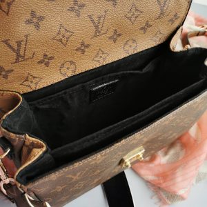 Сумка Louis Vuitton Pochette Metis