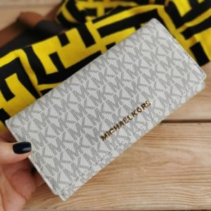 Кошелек Michael Kors Jet Set Travel