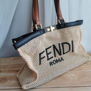 Сумка Fendi Peekaboo