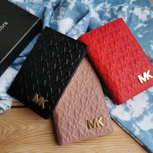 Обложка на документы Michael Kors