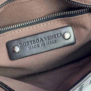 Сумка клатч Bottega Veneta intrecciato