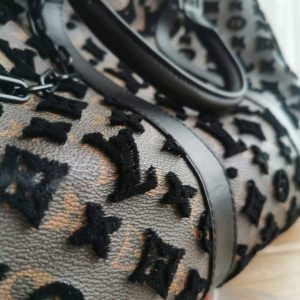 Сумка Louis Vuitton KEEPALL TRAINGLE