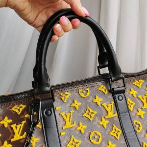 Сумка Louis Vuitton KEEPALL TRAINGLE