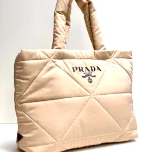 Сумка Prada