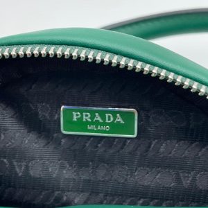 Сумка Prada Triangle