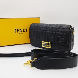 Сумка Fendi Baguette