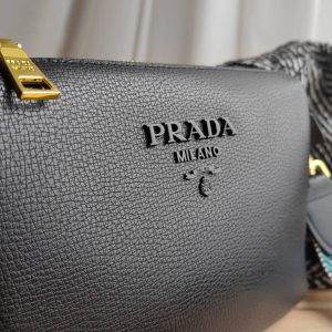 Сумка Prada