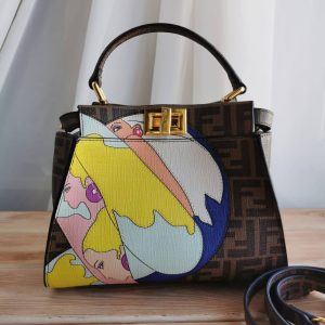 Сумка Fendi Peekaboo