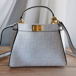 Сумка Fendi Peekaboo